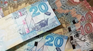 أسباب التراجع.. البنك المركزي يوضح موقفه الثابت تجاه تراجع الدينار مقابل العملات الأجنبية.